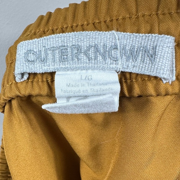 Outerknown Nomadic Volley Shorts in Golden State Size Large - Picture 6 of 7
